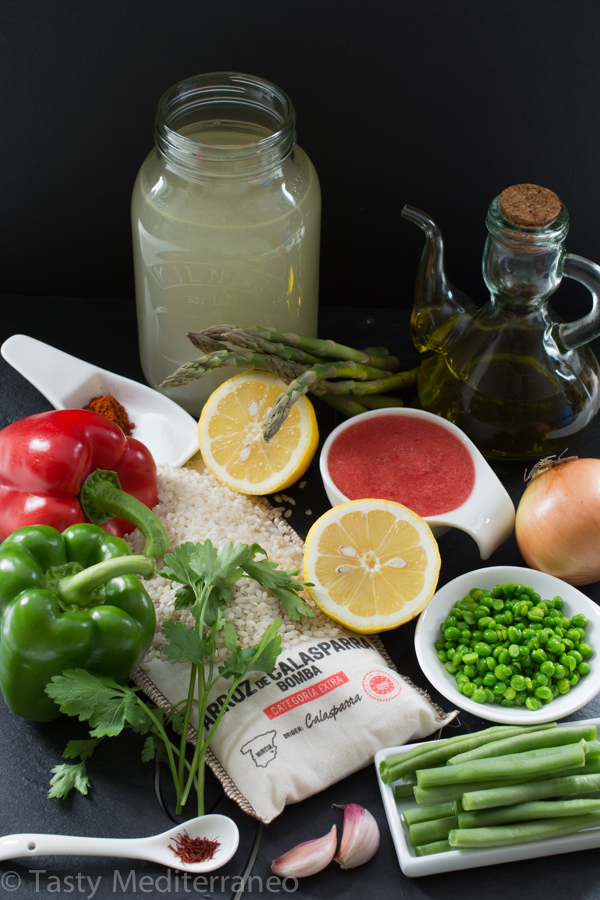 tasty-mediterraneo-vegetarian-paella-vegan-ingredients-healthy-recipe
