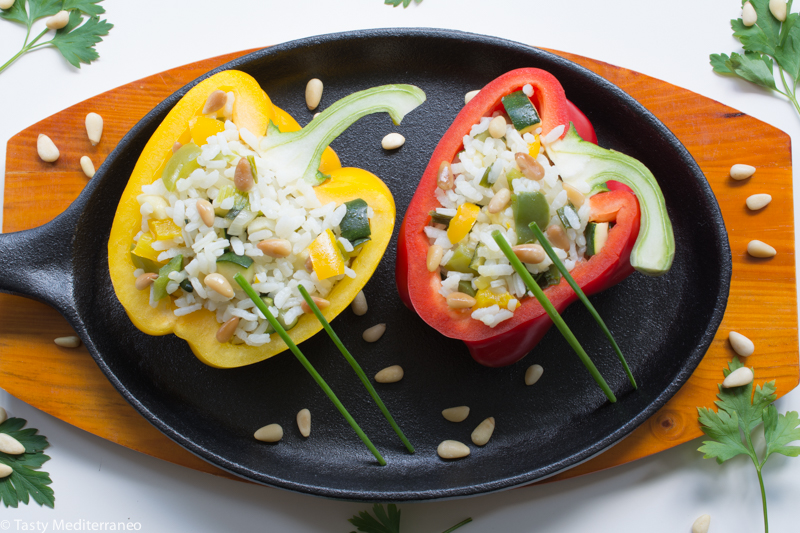 tasty-mediterraneo-Spanish-stuffed-peppers-vegeterian