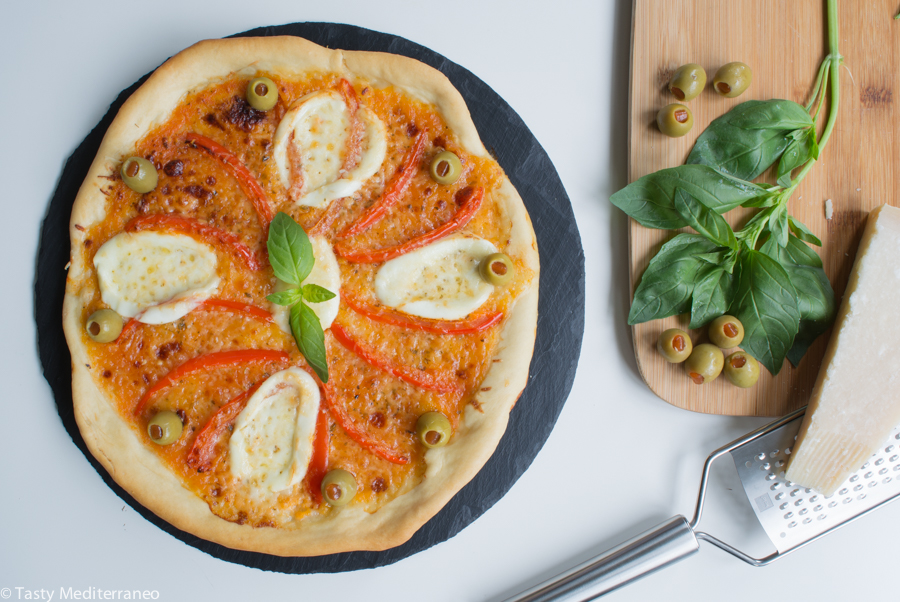 tasty-mediterraneo-pizza-vegetarian