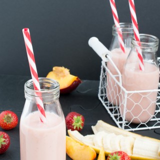 Smoothie aux Fraises, Banane et Nectarine