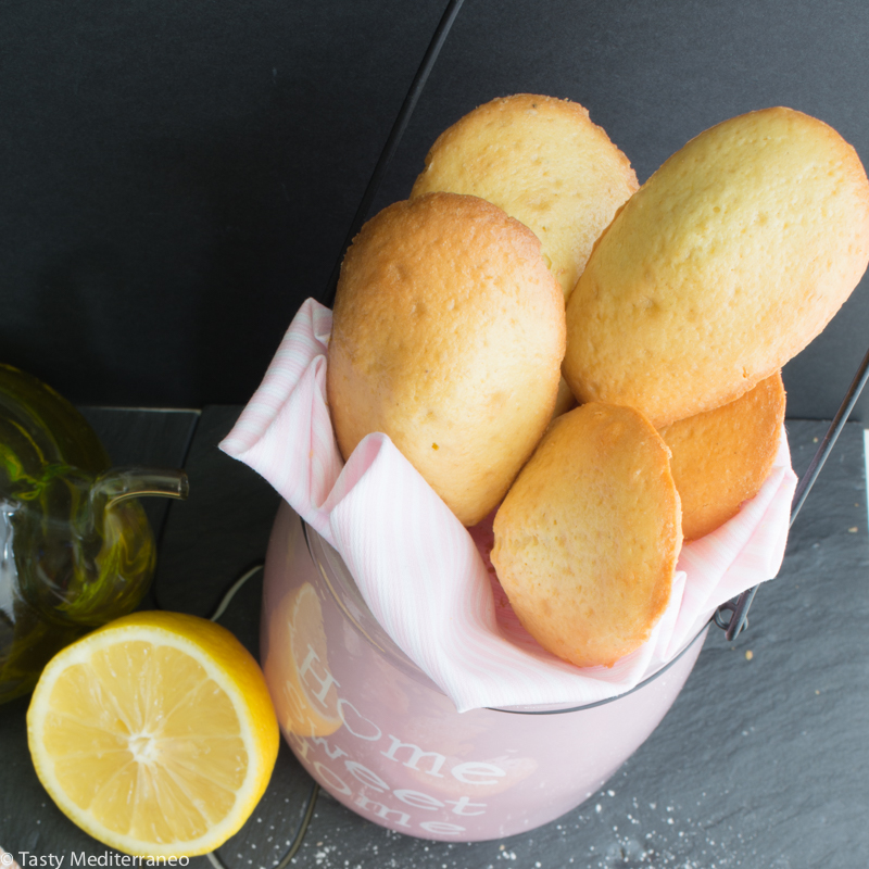 tasty-mediterraneo-lemon-olive-madeleine