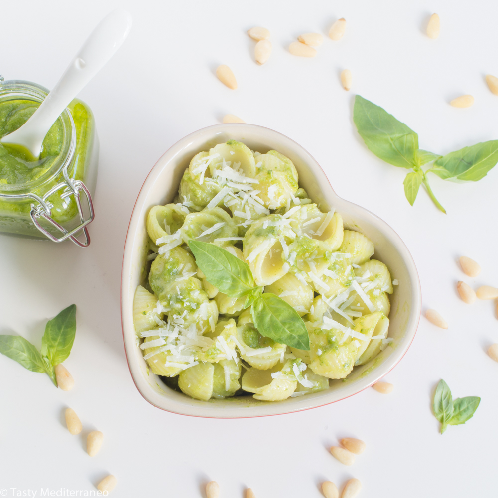 tasty-mediterraneo-pasta-pesto