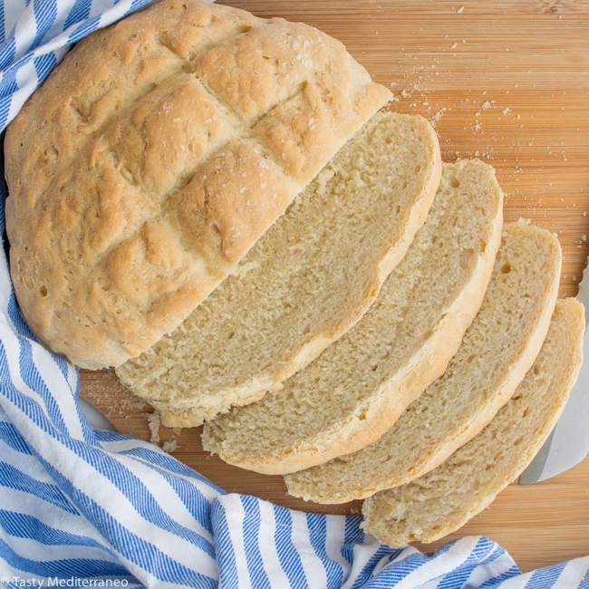 Tasty-mediterraneo-country-bread-recipe