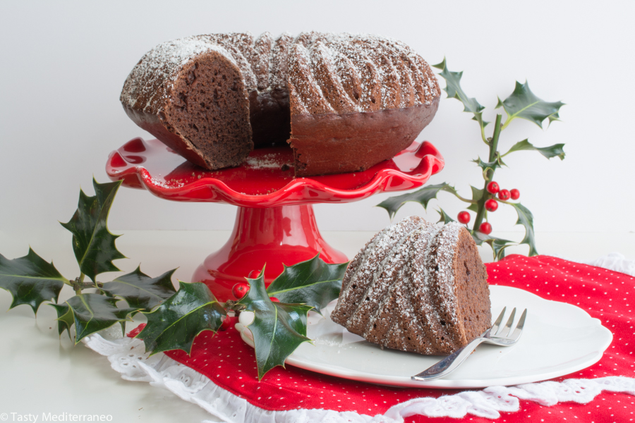 Tasty-Mediterraneo-chocolate-carrot-bundt-cake