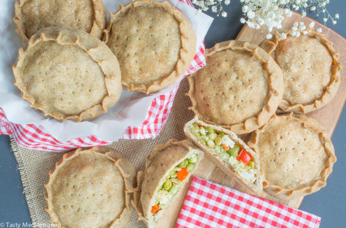 Tasty-Mediterraneo-Easter-empanadas