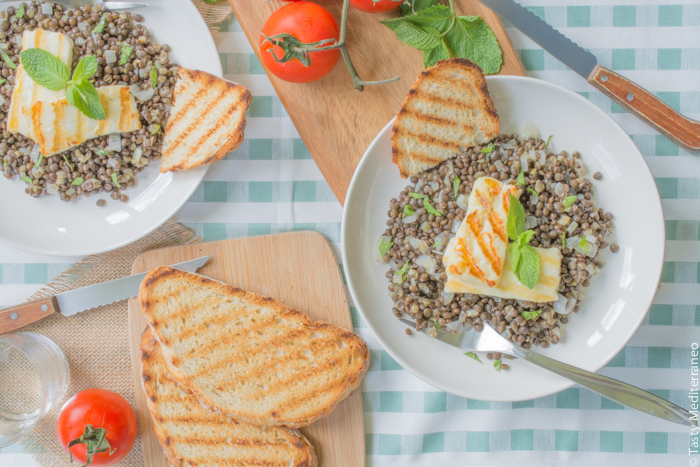 Tasty-Mediterraneo-grilled-halloumi-and-beluga-lentils