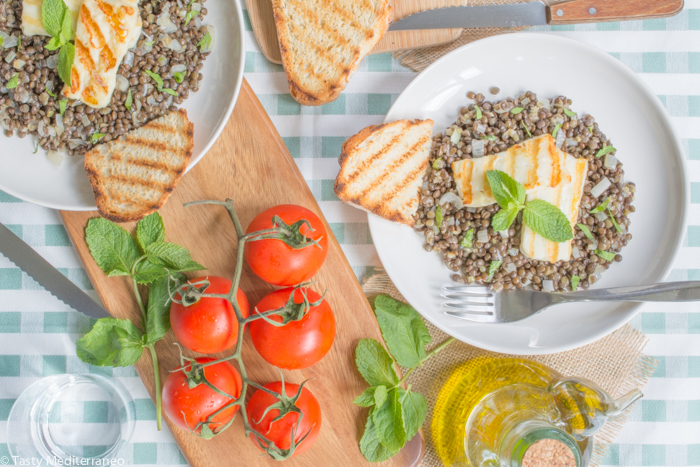 Tasty-Mediterraneo-grilled-halloumi-&-beluga-lentils