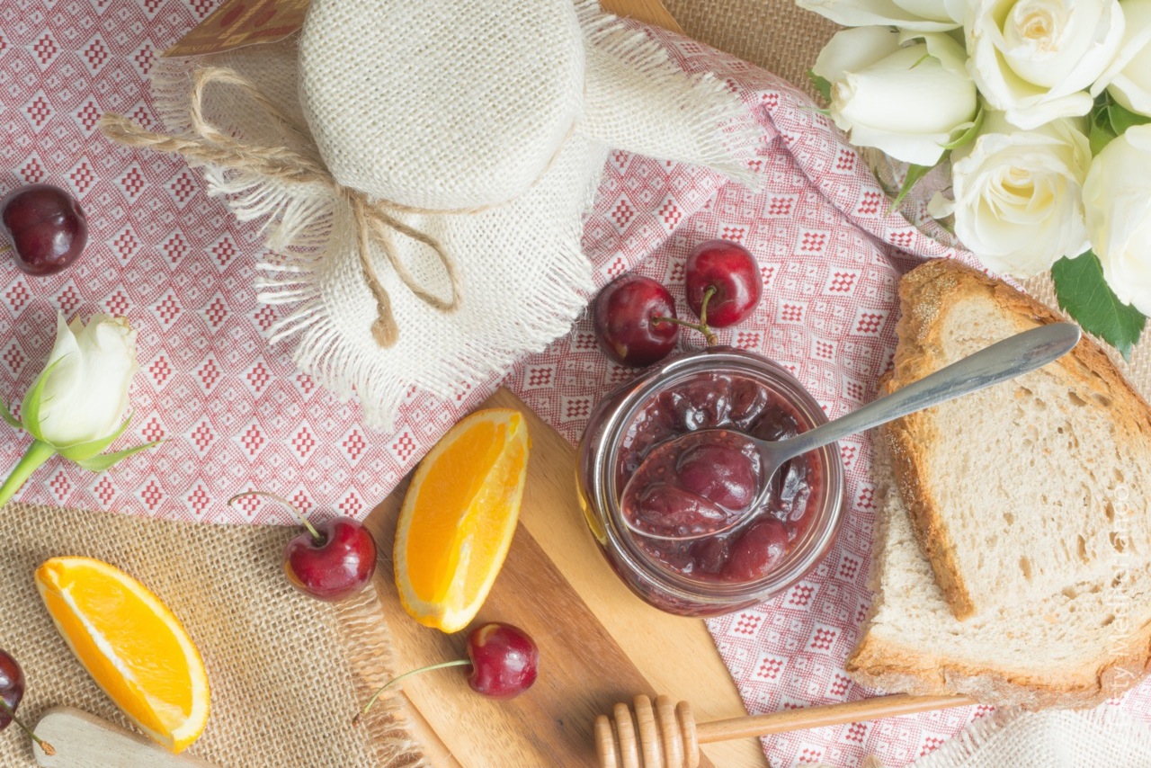 Tasty-Mediterraneo-cherry-jam