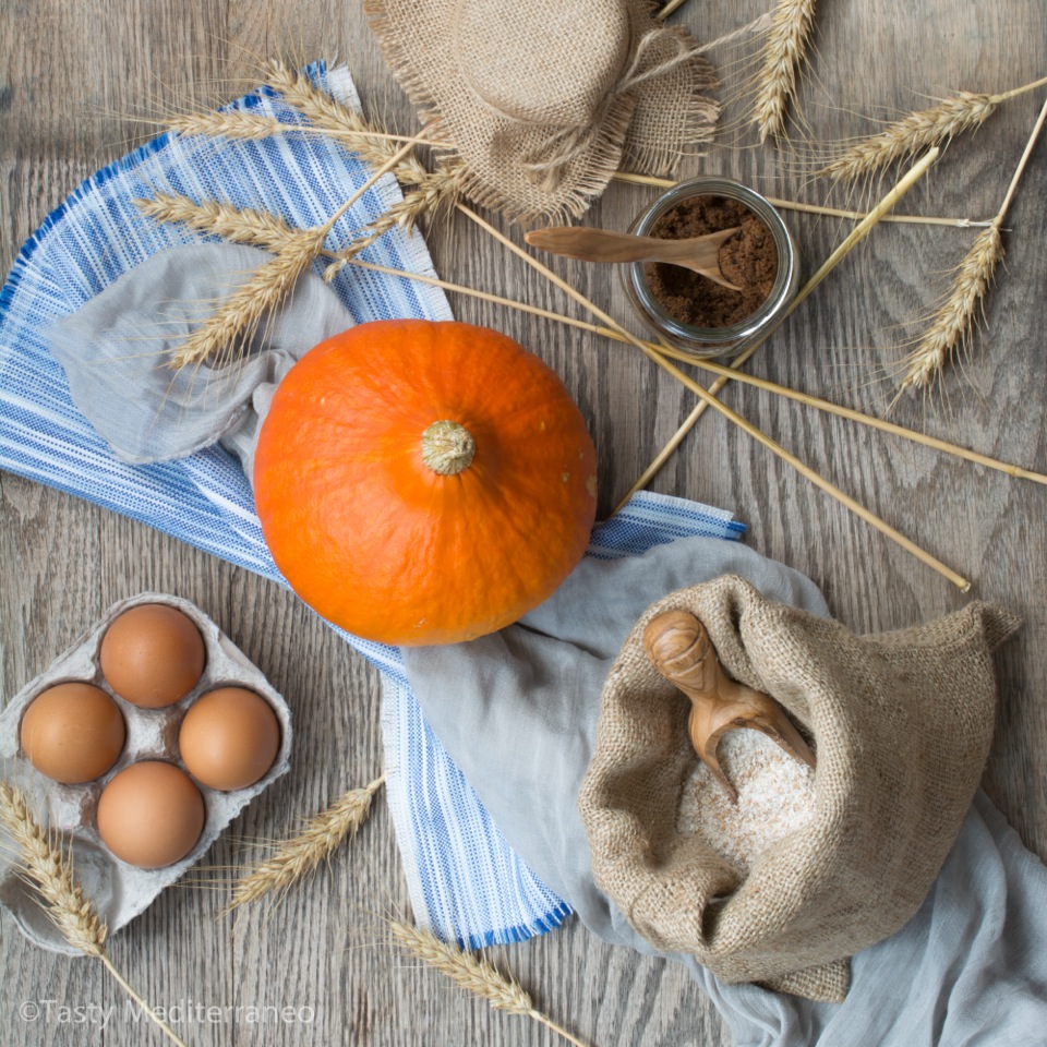 tasty-mediterraneo-pumpkin-bundtcake-ingredients