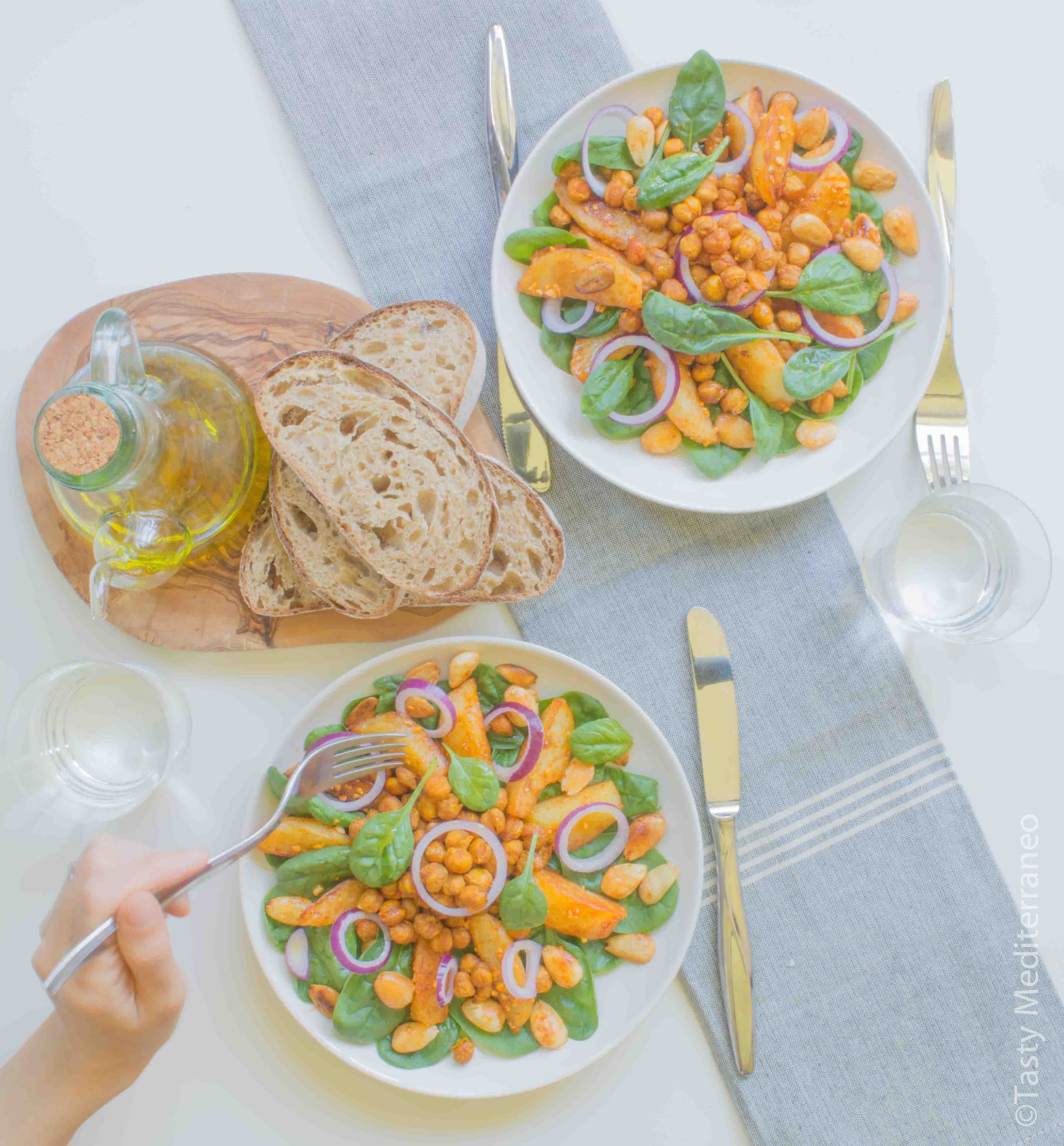 tasty-mediterraneo-roasted-chickpea-potato-salad