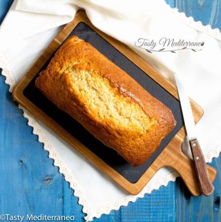 EVOO & Yogurt Cake